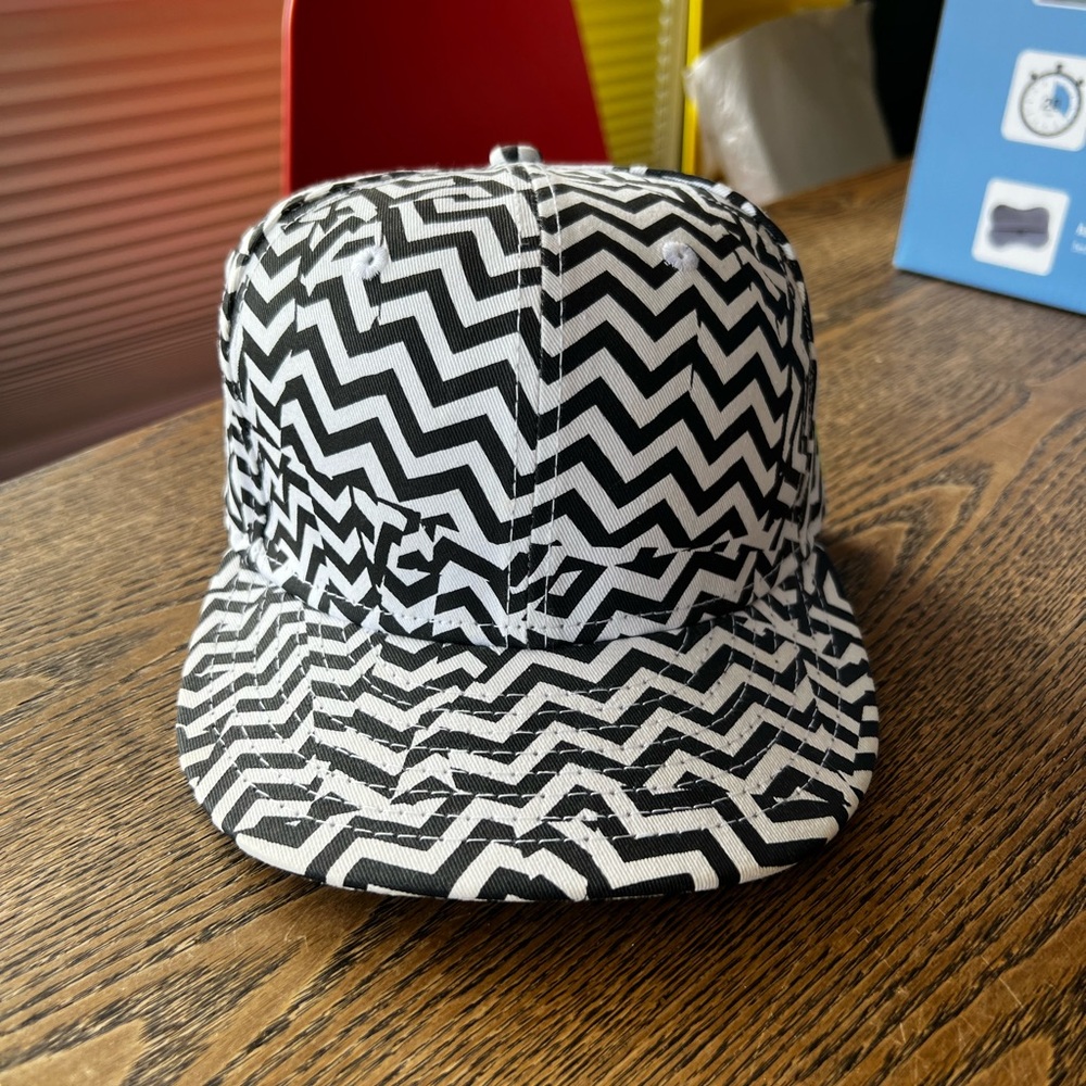 Kenzo Black and White Hat